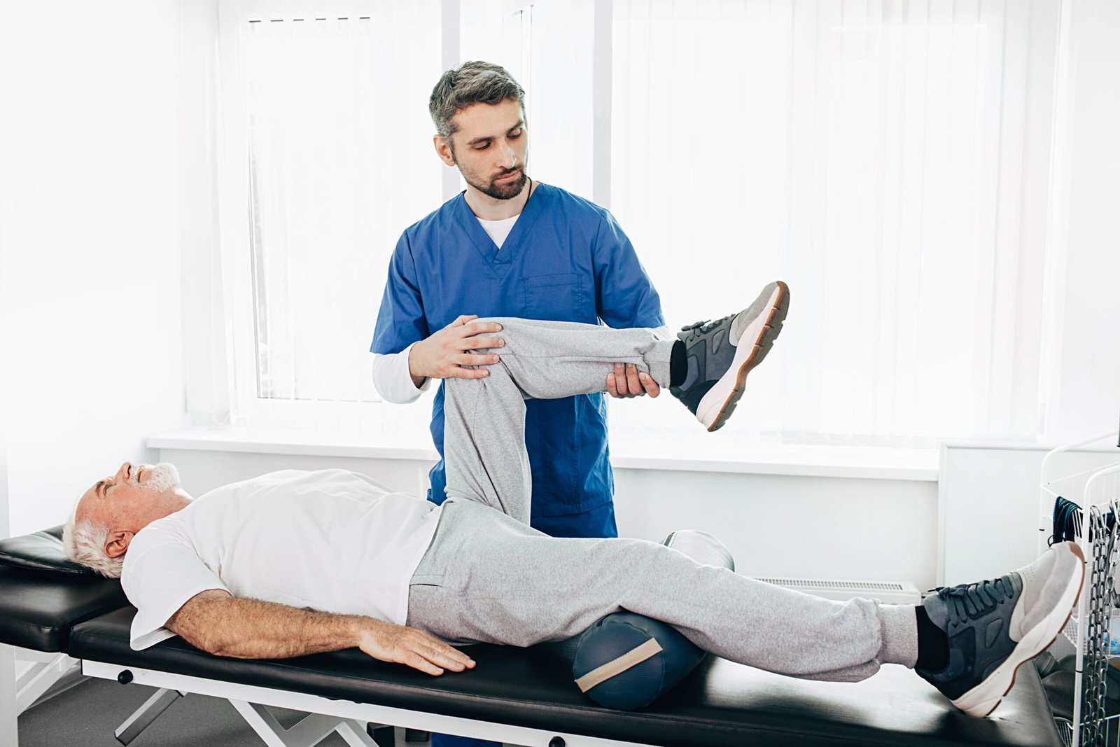 BPC-157 Research and Evidence in Canada – Therapeutic Exercise Kinesiologist guiding therapeutic exercise for a BPC 157 Canada research guide